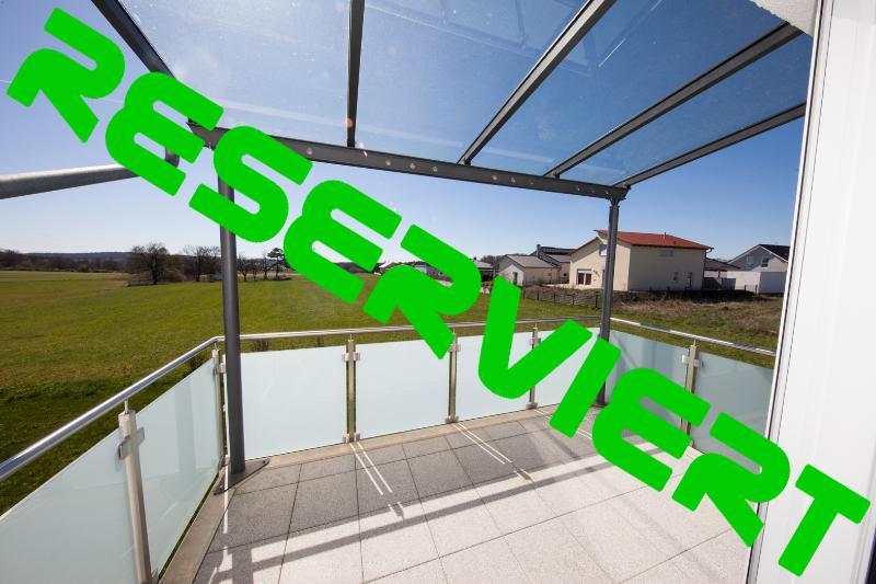 Betreutes Wohnen in begehrter Wohnlage! Barrierefrei, großzügig, hochwertig und sonnig!, 96479 Weitramsdorf, Etagenwohnung