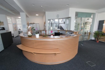 Repräsentative Büroräume in guter Lage, der ideal Rahmen für Ihren neuen Firmensitz!, 96476 Bad Rodach, Büro/Praxis
