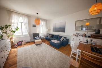 Traumhafte 4-Zimmer Stadtwohnung mit eigenem Garten! 2021 komplett saniert!, 96450 Coburg, Wohnung