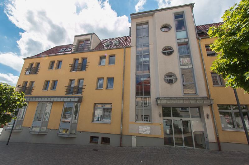 Praxis- oder Büroräume in bester Lage mit Top Ausstattung!, 98646 Hildburghausen, Büro/Praxis