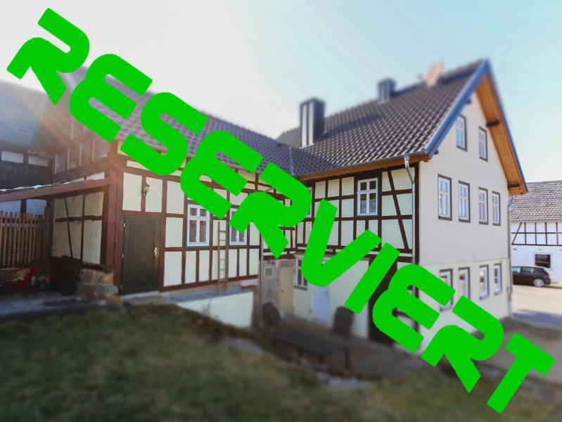 Liebevoll saniertes fränkisches Fachwerkhaus, nur wenige Autominuten von Coburg entfernt!, 96269 Rossach, Einfamilienhaus