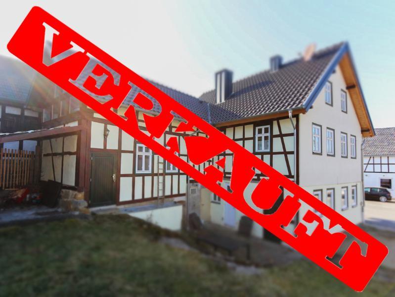 Liebevoll saniertes fränkisches Fachwerkhaus, nur wenige Autominuten von Coburg entfernt!, 96269 Rossach, Einfamilienhaus