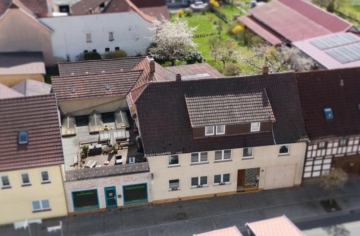 Wohnhaus mit Halle und Ladengeschäft in zentraler Lage von Bad Rodach!, 96476 Bad Rodach, Haus