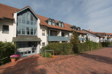 Gut vermietete 2-Zimmer ETW im Kurgebiete mit Balkon und Tiefgarage!, 96476 Bad Rodach, Etagenwohnung