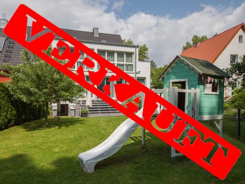 Traumhaft saniertes Einfamilienhaus in begehrter Wohnlage von Coburg!, 96450 Coburg, Einfamilienhaus