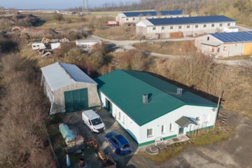 Vielseitig nutzbare Gewerbeimmobilie, bestehend aus Halle, Lagerfläche und Aufenthaltsräumen!, 98646 Straufhain, Sonstige