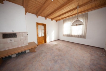 Einfamilienhaus in bester Lage, nur wenige Schritte vom Stadtzentrum entfernt! Sofort bezugsfrei!, 96476 Bad Rodach, Einfamilienhaus
