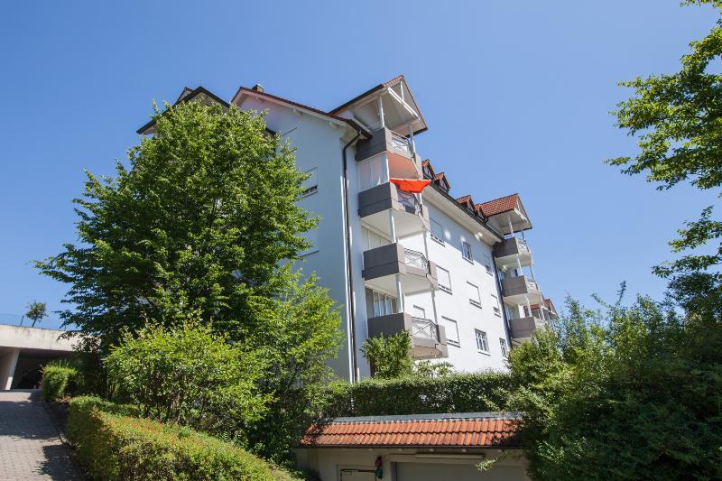 Großzügige 2-Zimmer Wohnung mit Terrasse und Tiefgarage! Frei ab sofort!, 96450 Coburg, Wohnung