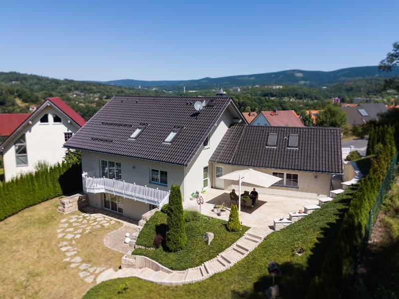 Exklusives Wohnhaus in bester Wohnlage! Absoluter Top-Zustand! Seltene Gelegenheit!, 98527 Suhl, Einfamilienhaus